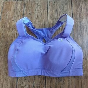 Juno by Moving Comfort